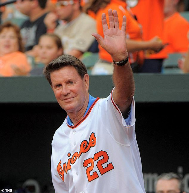 The memo required Palmer to acknowledge MASN's harassment policy, attend training, avoid retaliation or discussing the case, or face termination