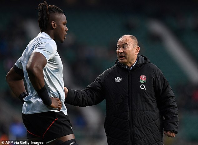 Eddie Jones (right) used to refer to his England replacements as 'finishers'