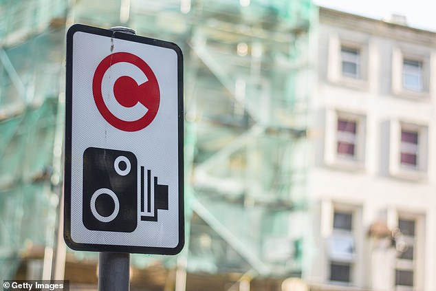 The congestion charge zone covers an area of central London between 7am and 6pm on weekdays, and between noon and 6pm on weekends and bank holidays. All roads around the perimeter are enforced by Automatic Number Plate Recognition cameras
