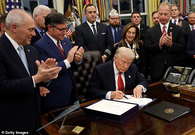 Trump was surrounded by top Republicans and national business leaders as he railed against Democrats, blaming them for the record-breaking closure once more