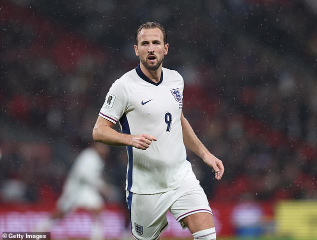 Harry Kane continues to drop into midfield to create, despite him being England's best scorer