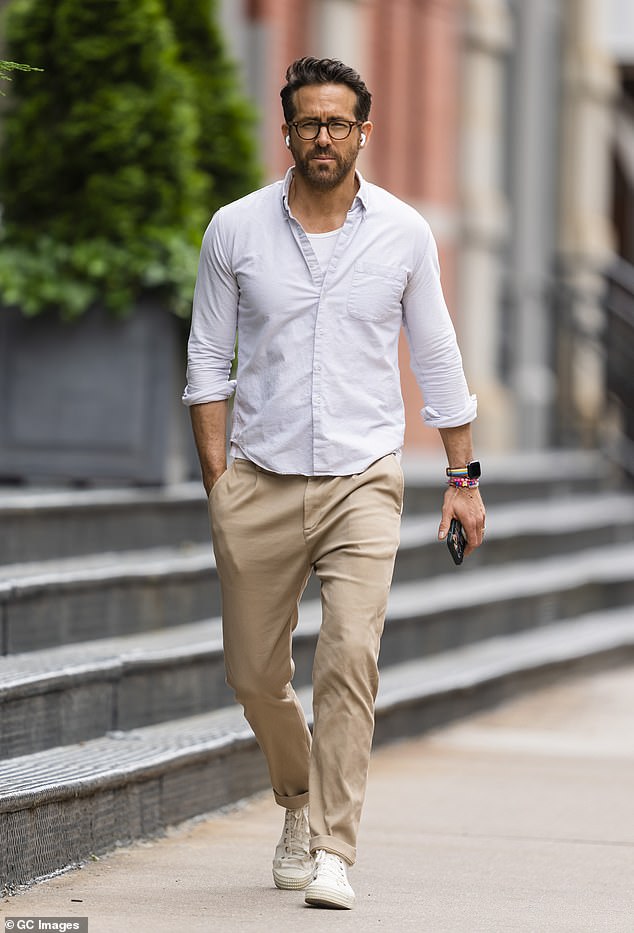 Maybe there’s occasionally a time and a place for a beige chino, but in the depths of winter there are so many better options