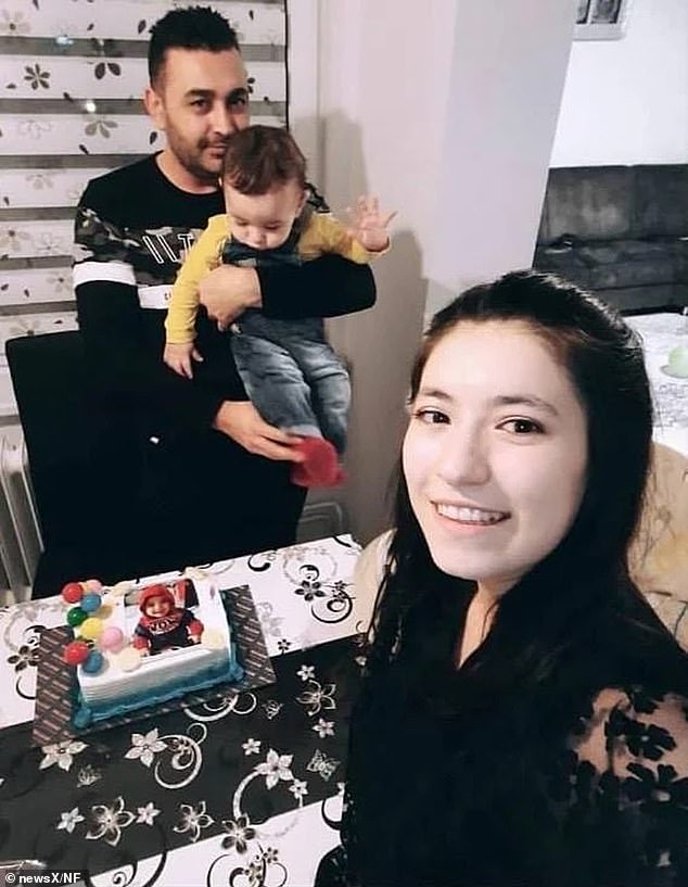 The family all complained of nausea, vomiting and dizziness and following treatment at two different medical facilities, the parents and children were discharged, according to Bild