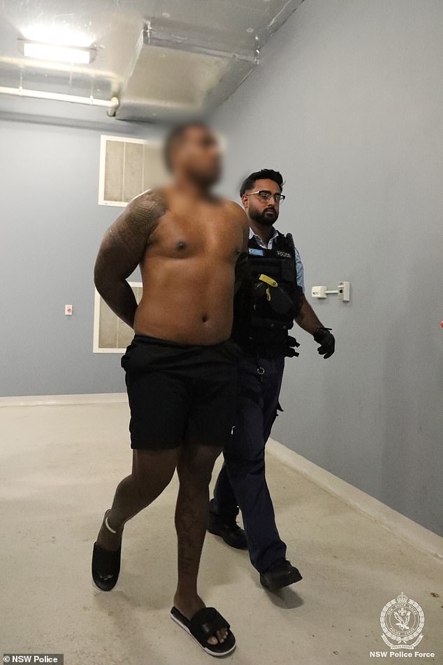 Police arrested three men in the early hours of Tuesday morning in relation to an operation investigating the alleged supply of drugs