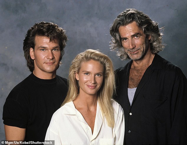 Patrick Swayze, Kelly Lynch and Elliott in Road House in 1989