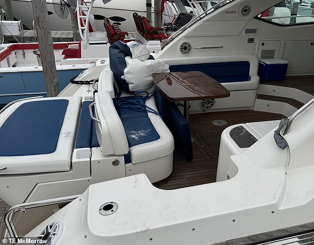 Photos taken the next morning showed a dusting of white powder on a seat inside the 50-foot cruiser. Durnan¿s lawyer claimed Nolan went to the restroom twice that night - a sign, he suggested, that she may have been using drugs