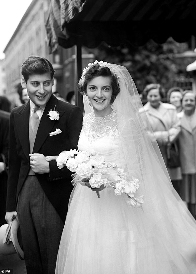 She married the grandson of Sigmund Freud, Clement in 1950. They went on to have five children including Emma and her public relations executive brother Matthew