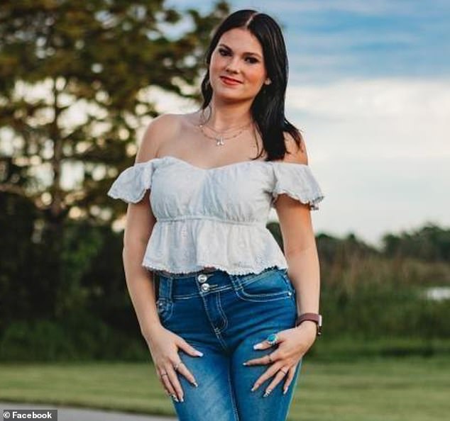 Anna's cause of death was ruled to have been caused by asphyxiation via a bar hold ¿ an arm placed across the neck