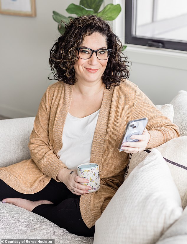 During the years she's spent coaching successful businessmen and women, Houtstra, 39, has found that all millionaires struggle with many of the same mental blocks