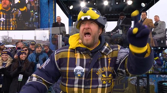 Dave Portnoy couldn't resist brutally mocking Ohio State ahead of their Michigan rivalry clash