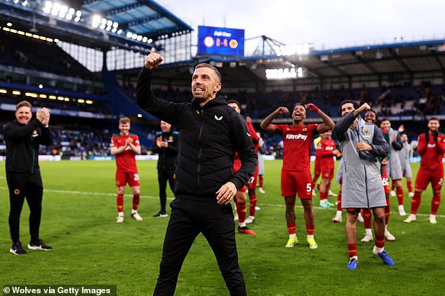 One of O'Neil best days as Wolves boss was a 4-2 win at Stamford Bridge in February 2024