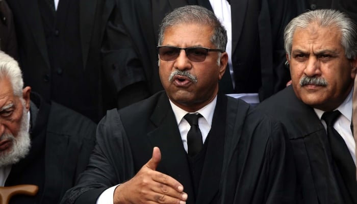 PTI leader Barrister Ali Zafar addresses media persons during press conference at Peshawar High Court, January 10, 2024. — PPI