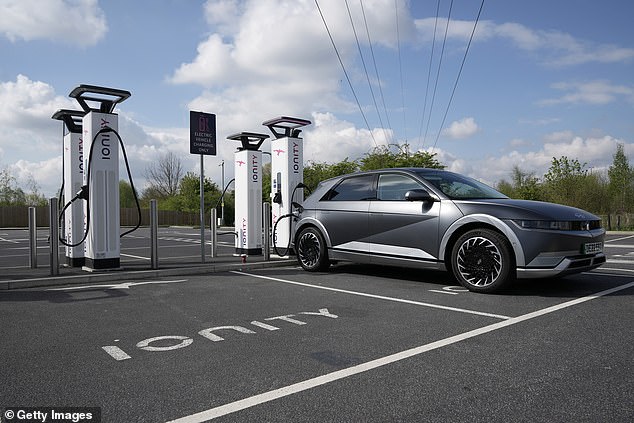 Ionity drew third place getting the seal of approval from drivers due to its reliability, ease of use and wide range of ways to pay