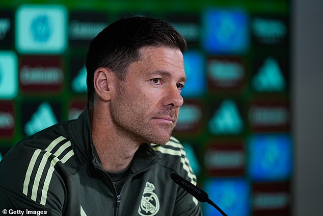 Xabi Alonso has squashed any notion of an ongoing row with Real Madrid star Vinicius Junior