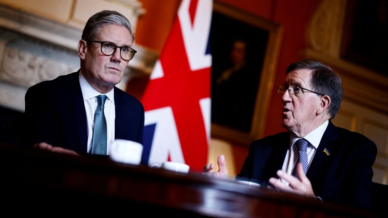 Robertson meets the PM after last year's election. Pic: Reuters