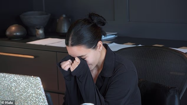 The reality star began sobbing as she admitted that a devastating injury was making it difficult to study in the final days before the test