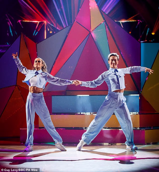 Despite scoring the first perfect score of the night, Karen and Carlos placed bottom of the leaderboard following their show dance