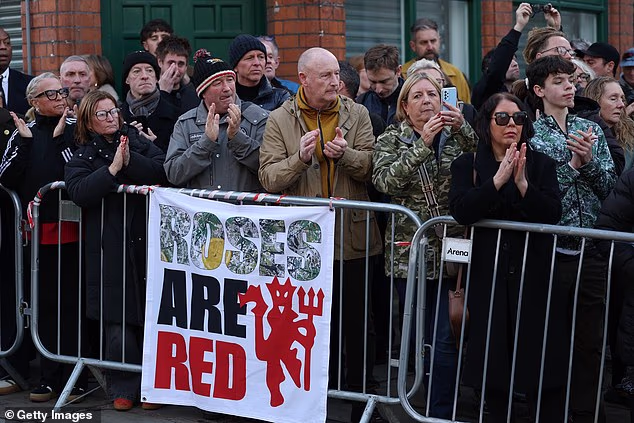 A banner honoured Mani while also referencing his favourite team Manchester United