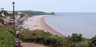 Search for two men ‘missing at sea’ CALLED OFF after Christmas Day swimmers pulled from water