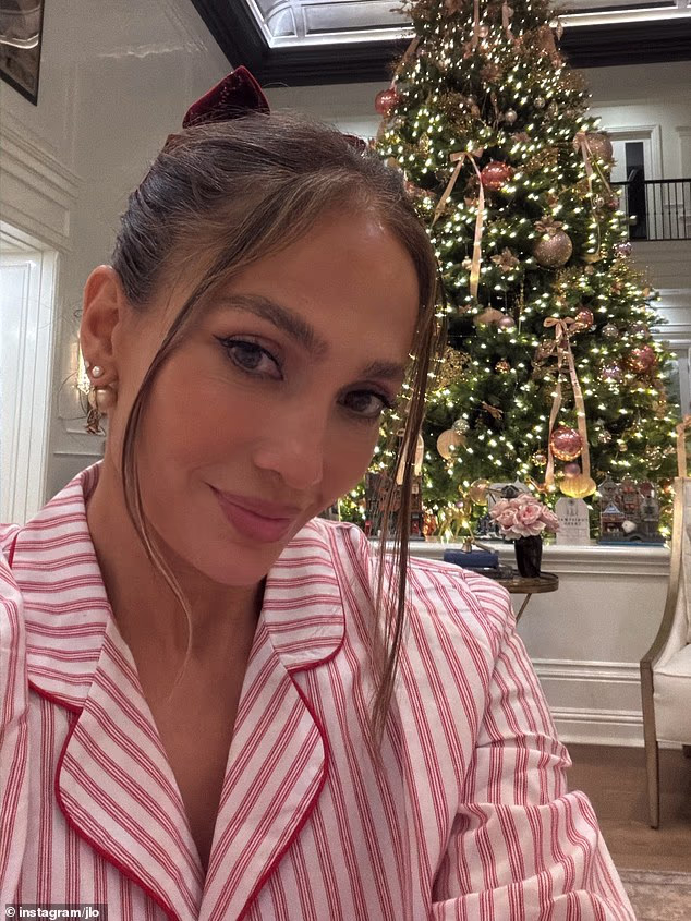 Jennifer Lopez had a pajama party at her $52 million estate in Bel Air, California with her sister Lynda Lopez and kids