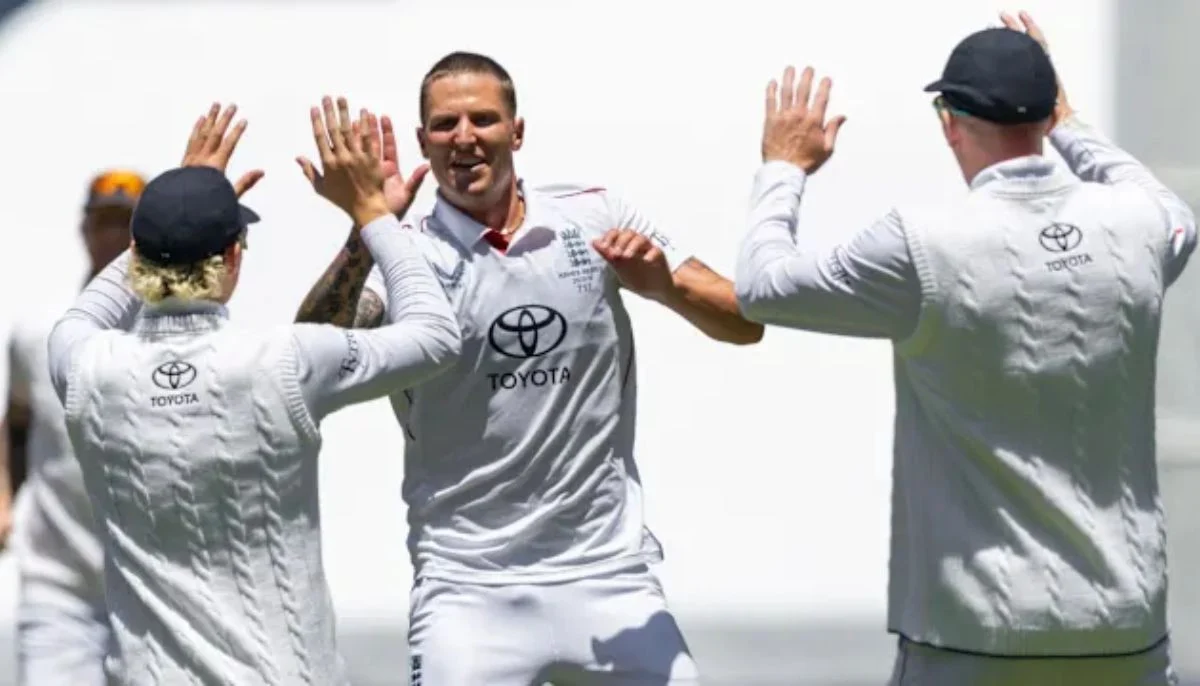 England steal the spotlight with remarkable two-day Test victory in Melbourne