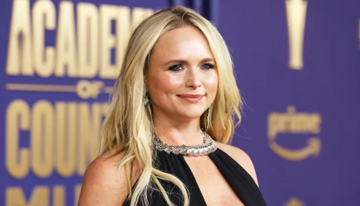 Miranda Lambert mourns rescue dog Cher