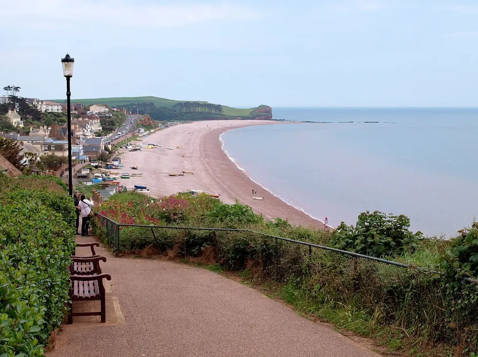 \u200bOfficers were called to Budleigh Salterton