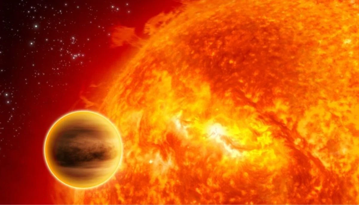 Exoplanet breakthroughs 2025: Signs of life, lava worlds and a cosmic anomaly