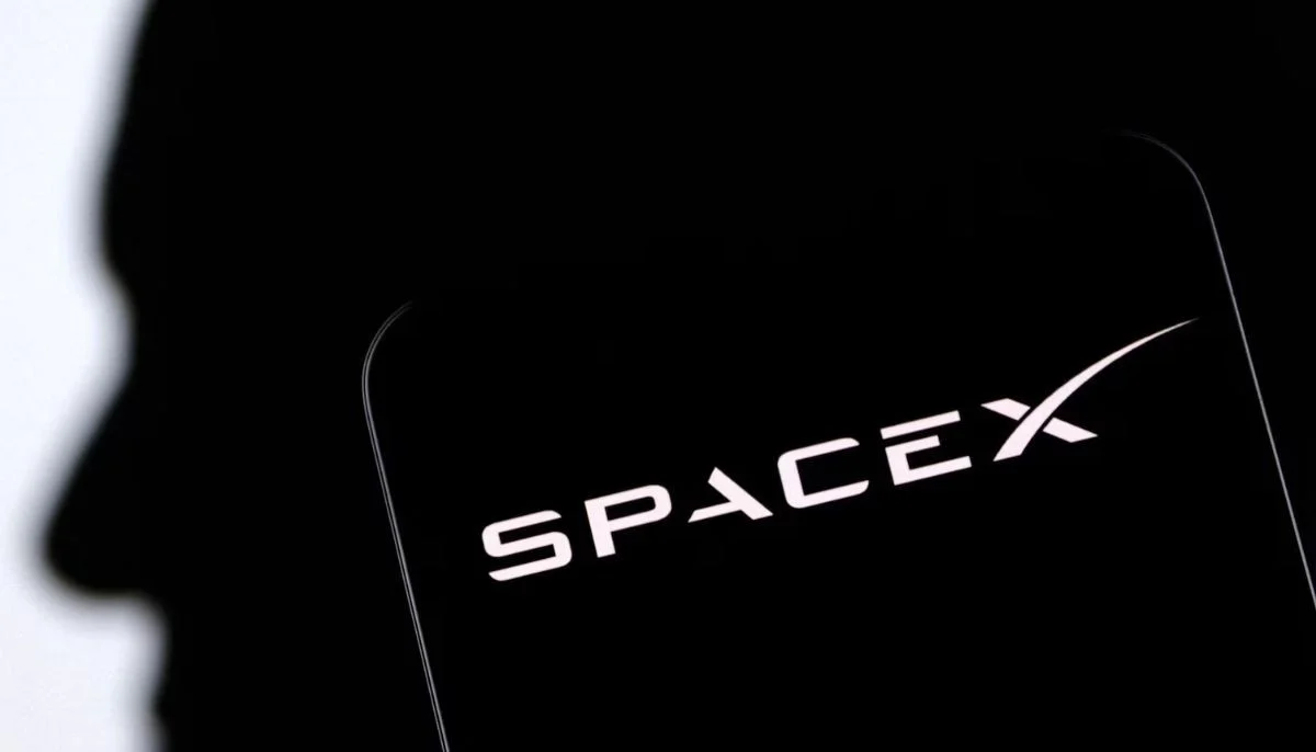 SpaceX sets $800 billion valuation in insider share deal ahead of 2026 IPO