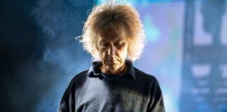 The Cure’s guitarist and keyboard player Perry Bamonte dies | UK News