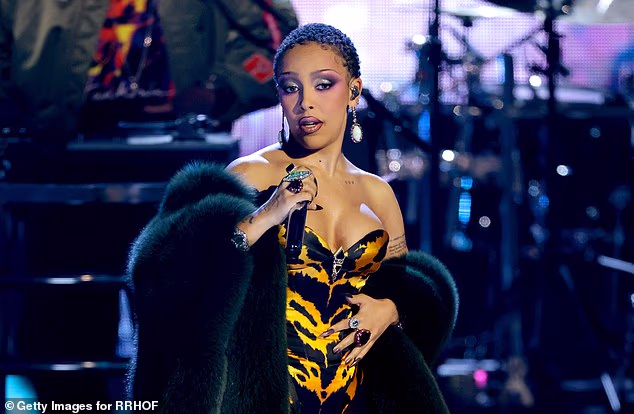 Back in 2022 Doja slammed then 17-year-old actor Noah, for posting their private messages online, telling her followers the move was 'snake s**t' (pictured in 2025)