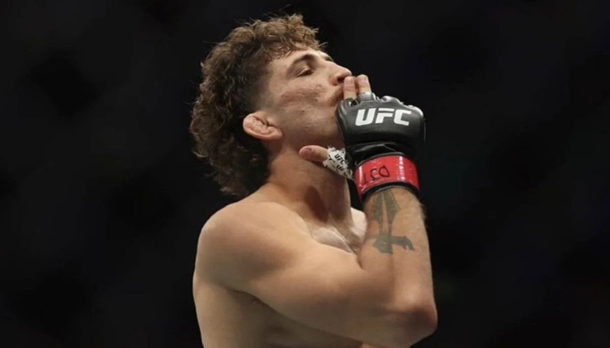 UFC 325: How much is Quillan Salkilld earning in 2026?