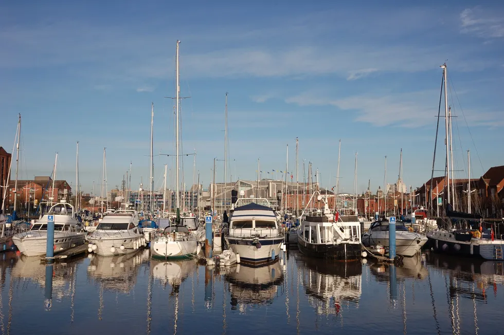 Hull Marina