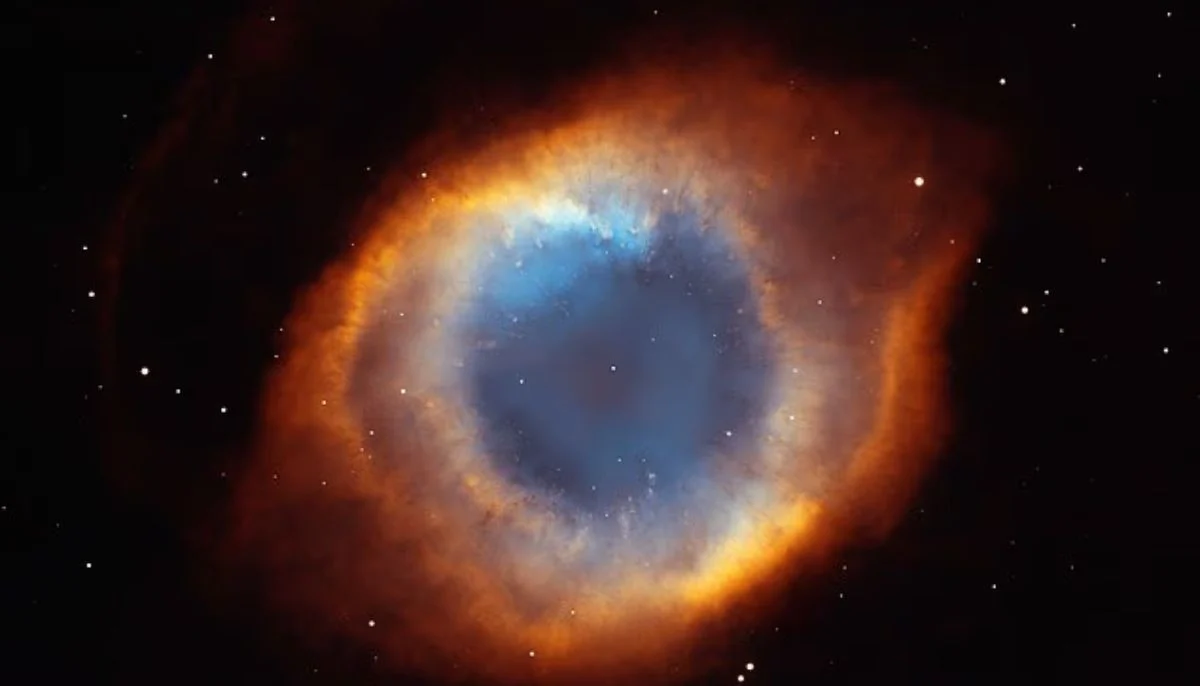 NASA shows how sun could swallow Earth