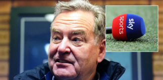 Jeff Stelling slams ‘misguided’ ‘Sky Sports and warns against ‘alienating audience’
