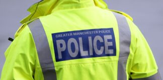 95-year-old woman tied up during ‘vile’ attempted robbery by man who offered to clean windows | UK News