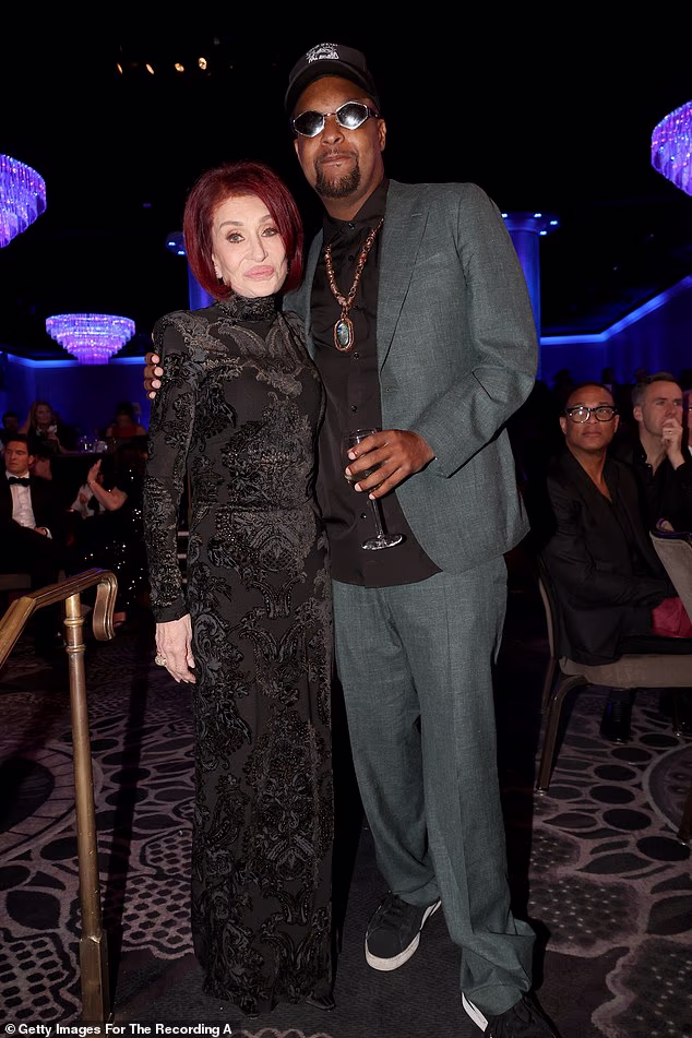 Sharon also posed with Jamil Davis inside the star-studded party
