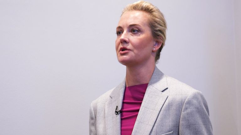 Yulia Navalnaya was visibly upset at times