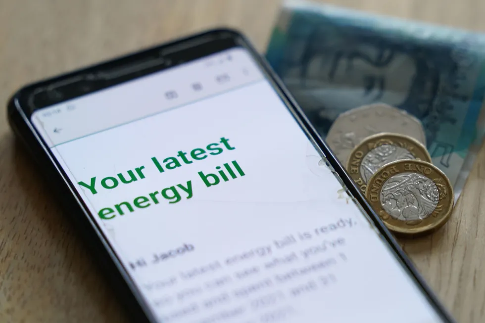 Energy bill (Stock)