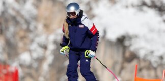 Lindsey Vonn suffers heartbreaking family tragedy just days after Winter Olympics crash