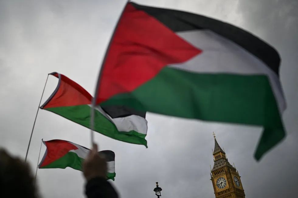 Palestine flags before Big Ben