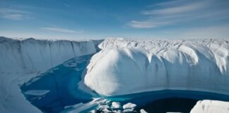 Greenland ice sheet acts like ‘churning molten rock,’ scientists find