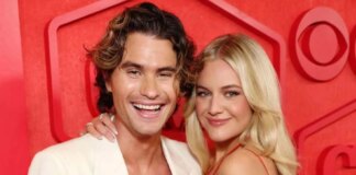 Kelsea Ballerini, Chase Stokes not on same page about third split: Deets