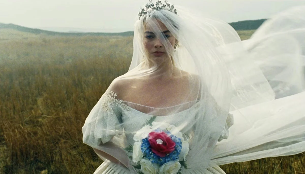 Margot Robbie gushes over 'Wuthering Heights' director: 'I'd follow her anywhere'   