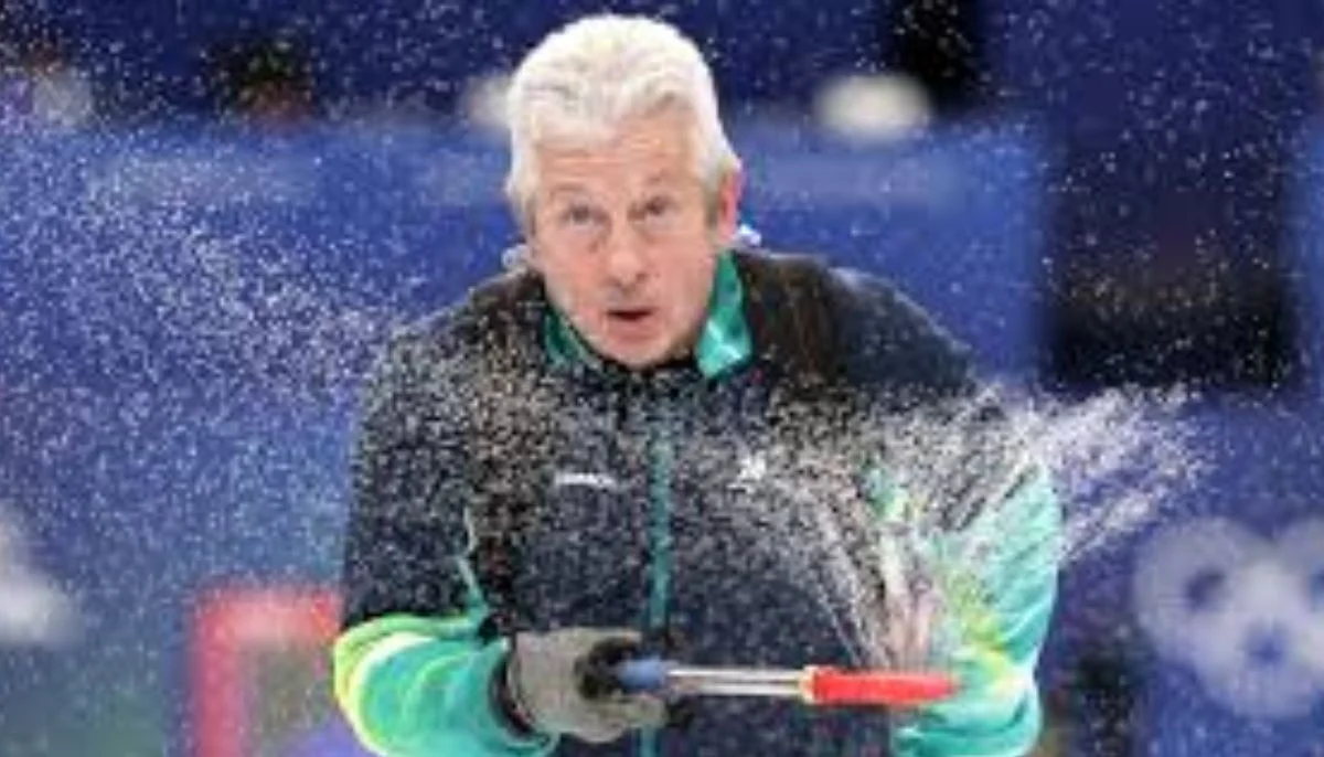  Winter Olympics 2026: Mark Callan defies age as moonwalking ice sensation dazzles crowd