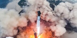 SpaceX pivots from Mars plans to prioritize 2027 Moon landing