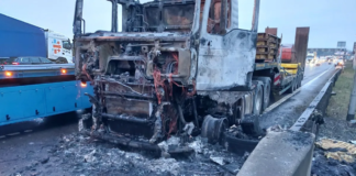 Motorists to face hours of delays on major motorway as HGV fire causes severe disruptions
