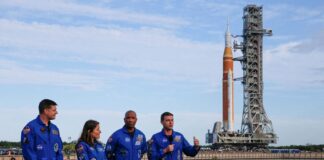 NASA says moon mission could be delayed after discovering rocket fault | Science, Climate & Tech News