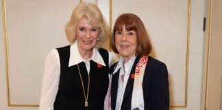 Queen meets Gisele Pelicot and praises rape survivor’s ‘extraordinary dignity’ | UK News