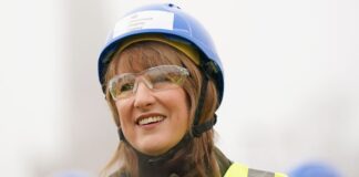 Economy grows by worse-than-expected 0.1% in final quarter of 2025 | Money News